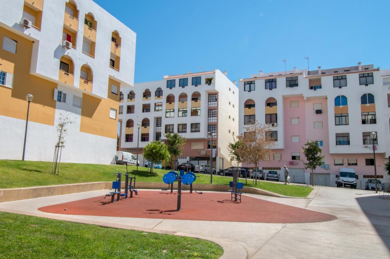Apartamento Sao Pedro Do Mar Quarteira Eksteriør bilde
